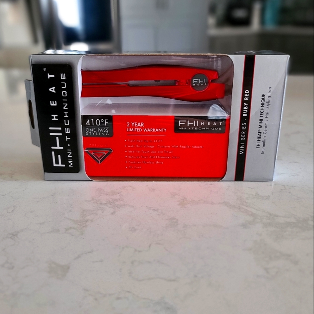 FHI Mini Flat Iron